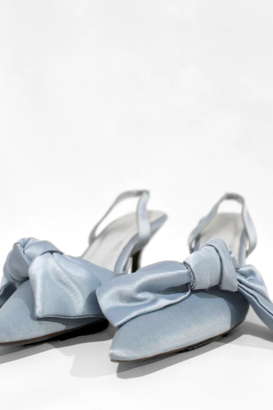 Val Cinderella Bow